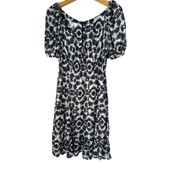 Amour Vert Elle Dress In Ink Flower NWT Size: Medium - Picture 2 of 12